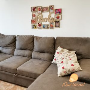 Portarretrato con anuario