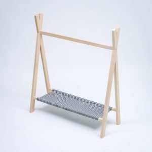 Perchero Infantil TGW con Diseño de Madera y Altura Adaptada