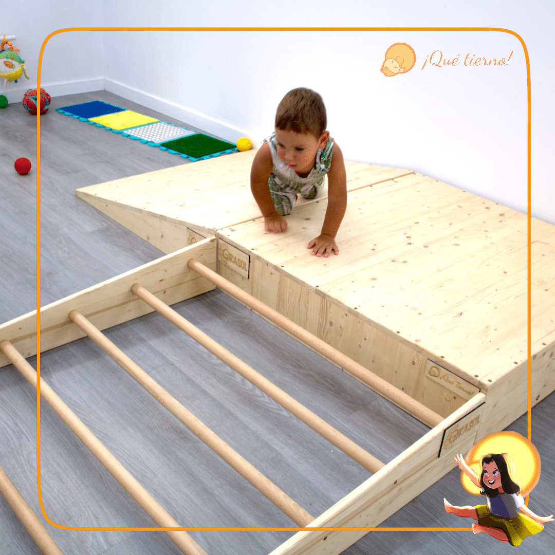 Tarima de gateo y rampas Pikler - Imagen 2