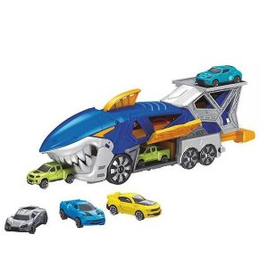 Camión tiburón portacoches